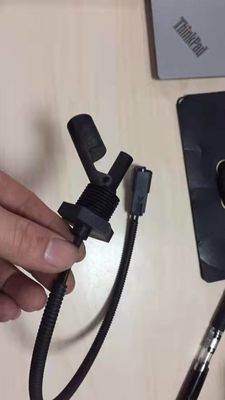 เซ็นเซอร์วัดระดับน้ำยาหล่อเย็น Thermo King 422347