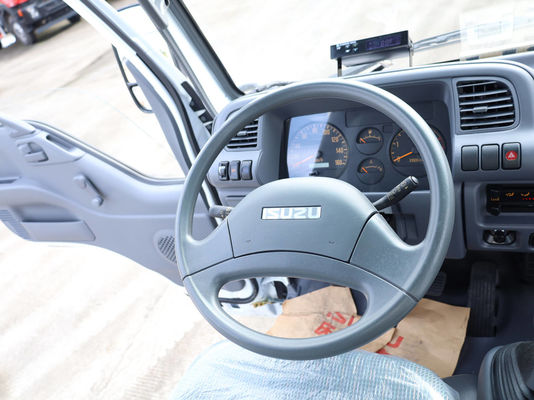 QINGLING ISUZU KV100 100P รถบรรทุกเย็น สําหรับอาหาร เนื้อปลา การขนส่ง NKR เครื่องเย็น 5 ตัน THERMO KING RV380 เครื่องเย็น