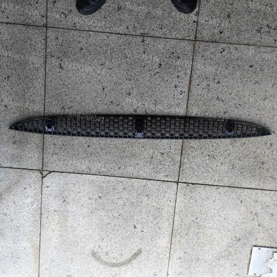 กล่องด้านล่างสําหรับ THERMO KING T-600M, T-800M, T-1000M, T-680Pro, T-880Pro, T-1080Pro, รุ่น 988025 GRILLE-LOWER-TK สีดํา, SP